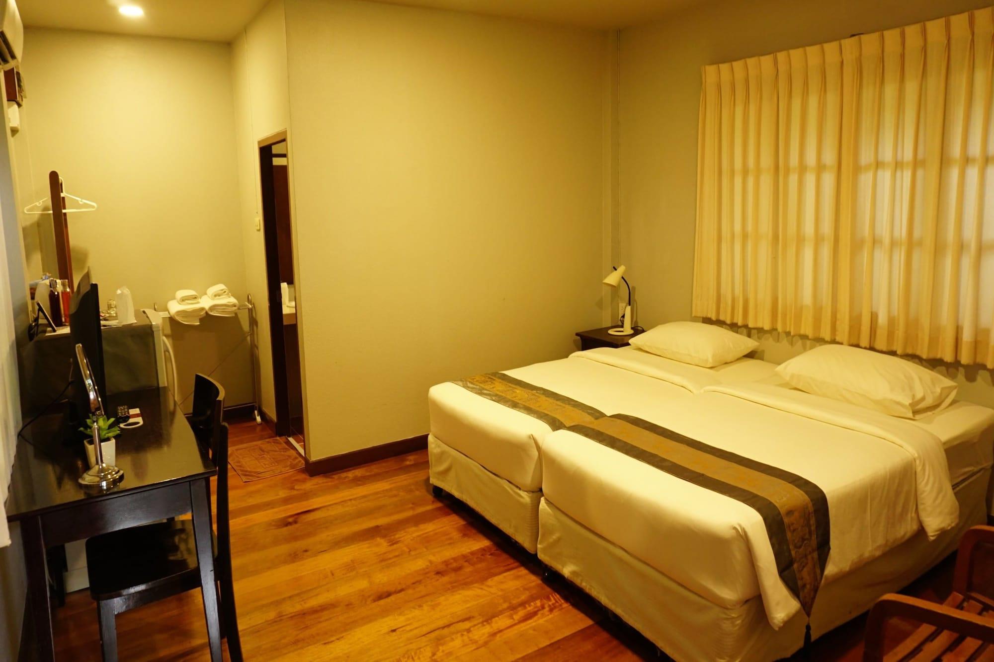 באן קרוט Baan Klang Aow Beach Resort מראה חיצוני תמונה
