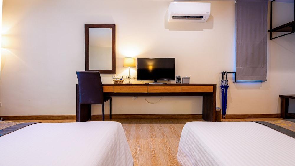 באן קרוט Baan Klang Aow Beach Resort מראה חיצוני תמונה