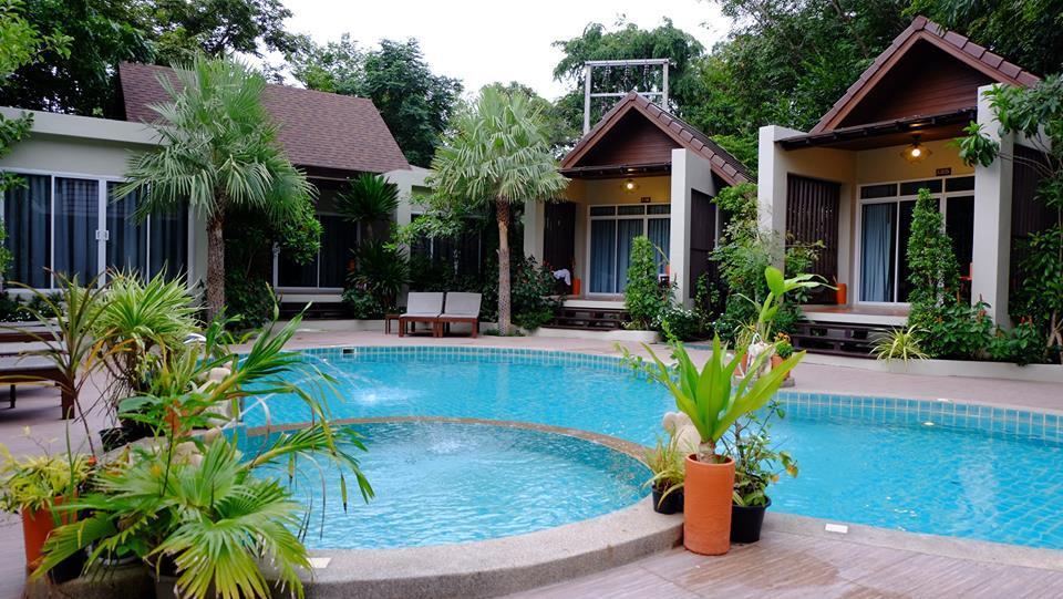 באן קרוט Baan Klang Aow Beach Resort מראה חיצוני תמונה