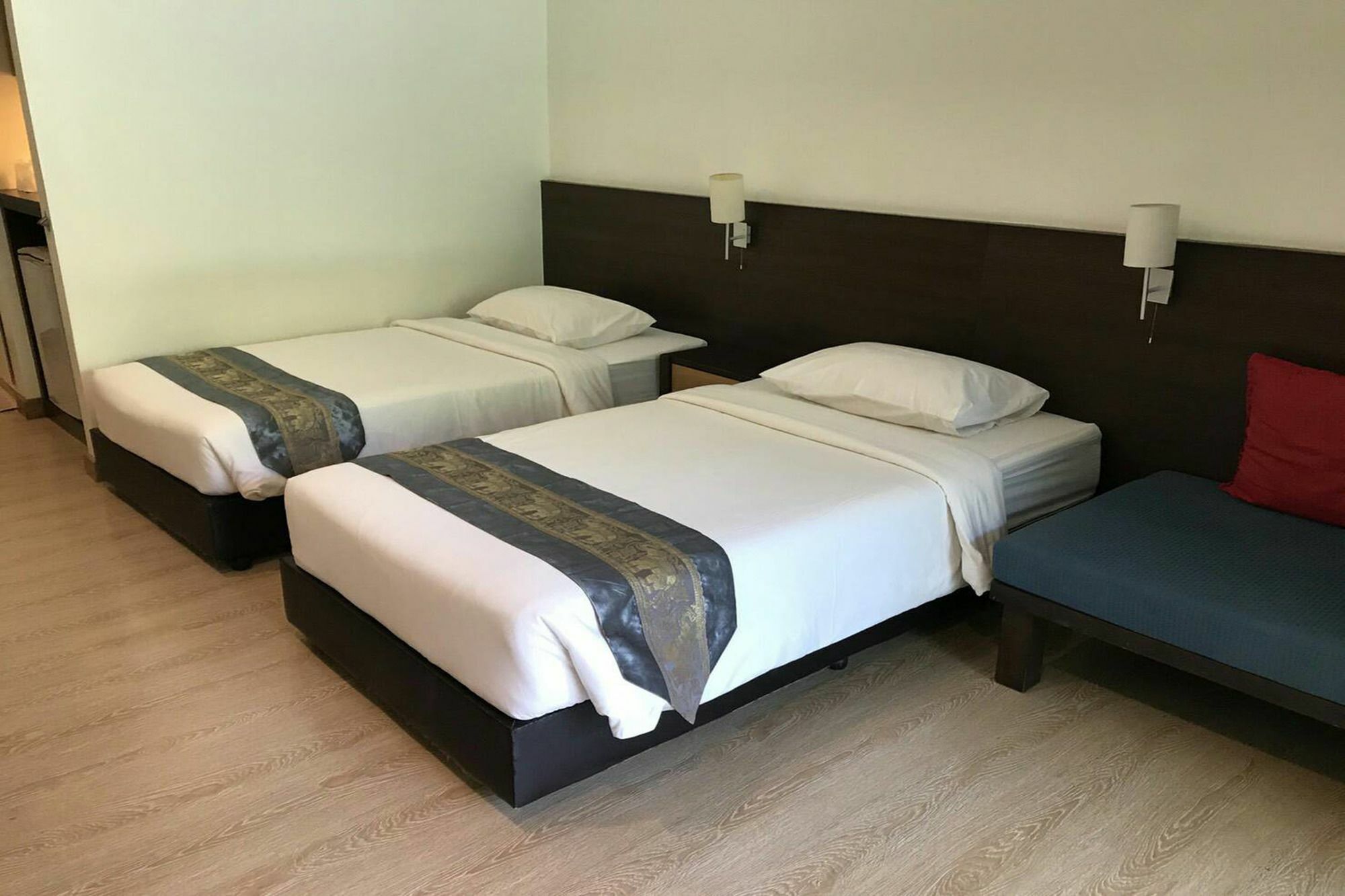 באן קרוט Baan Klang Aow Beach Resort מראה חיצוני תמונה